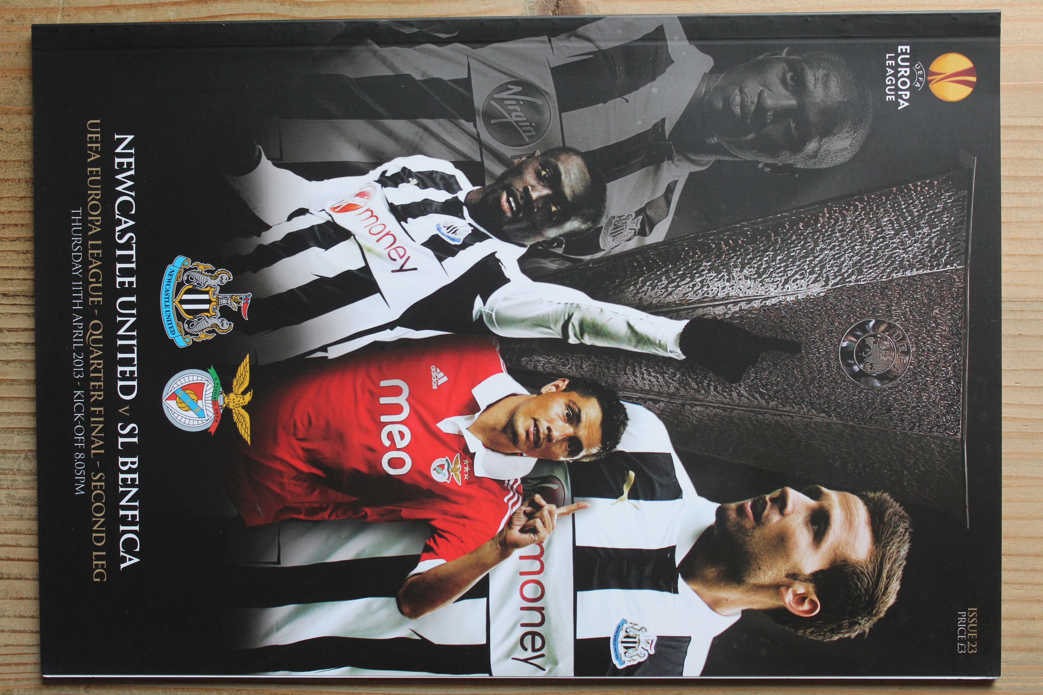 Newcastle United FC v SL Benfica