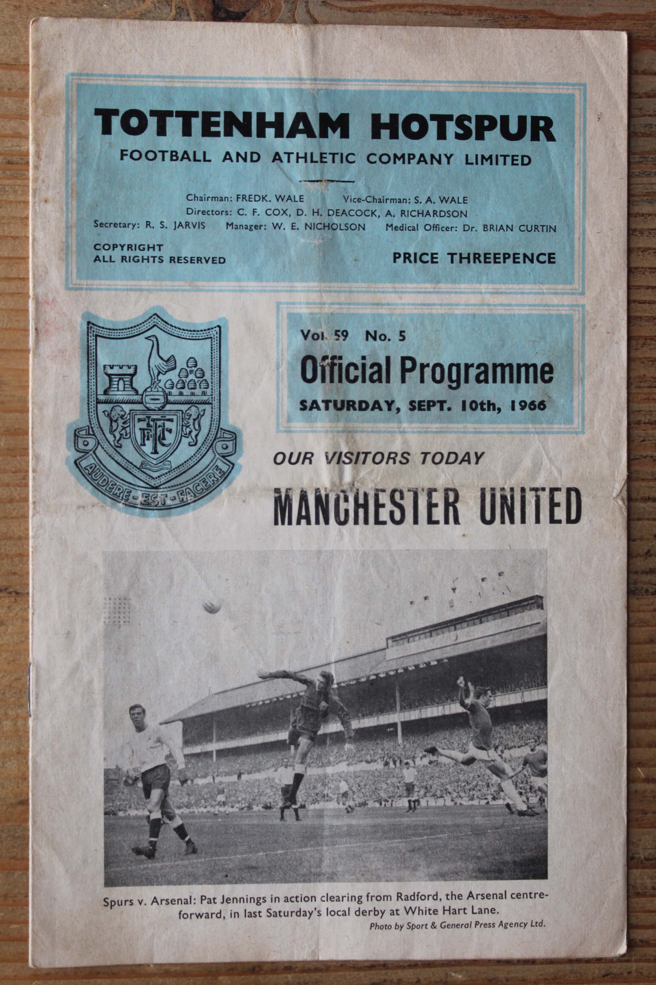 Tottenham Hotspur FC v Manchester United FC