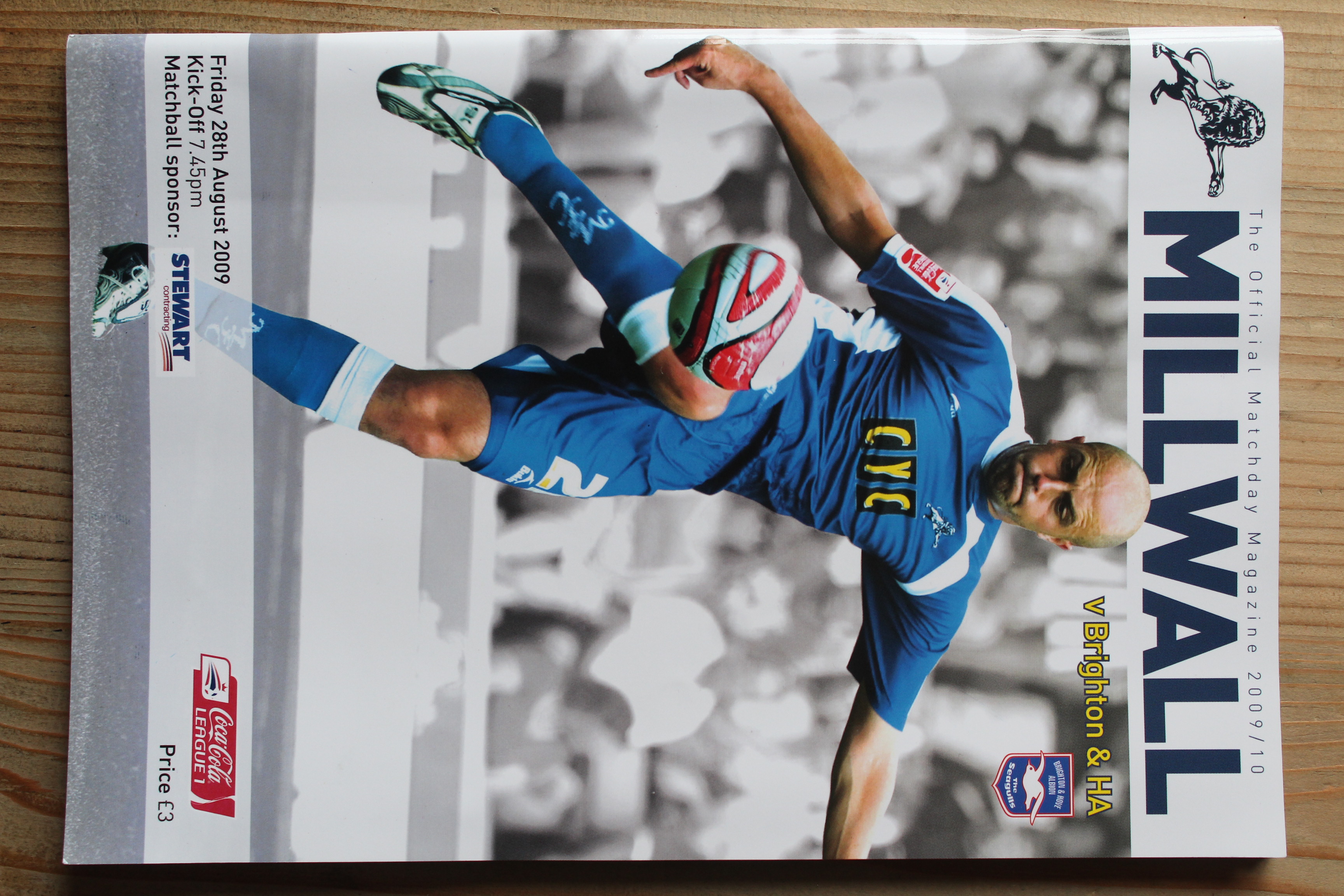 Millwall FC v Brighton & Hove Albion FC