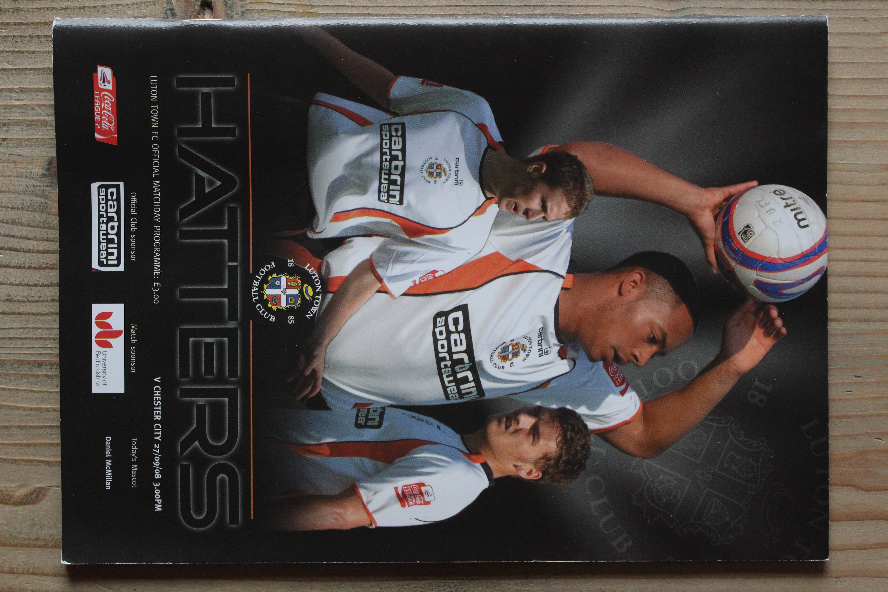 Luton Town FC v Chester City FC