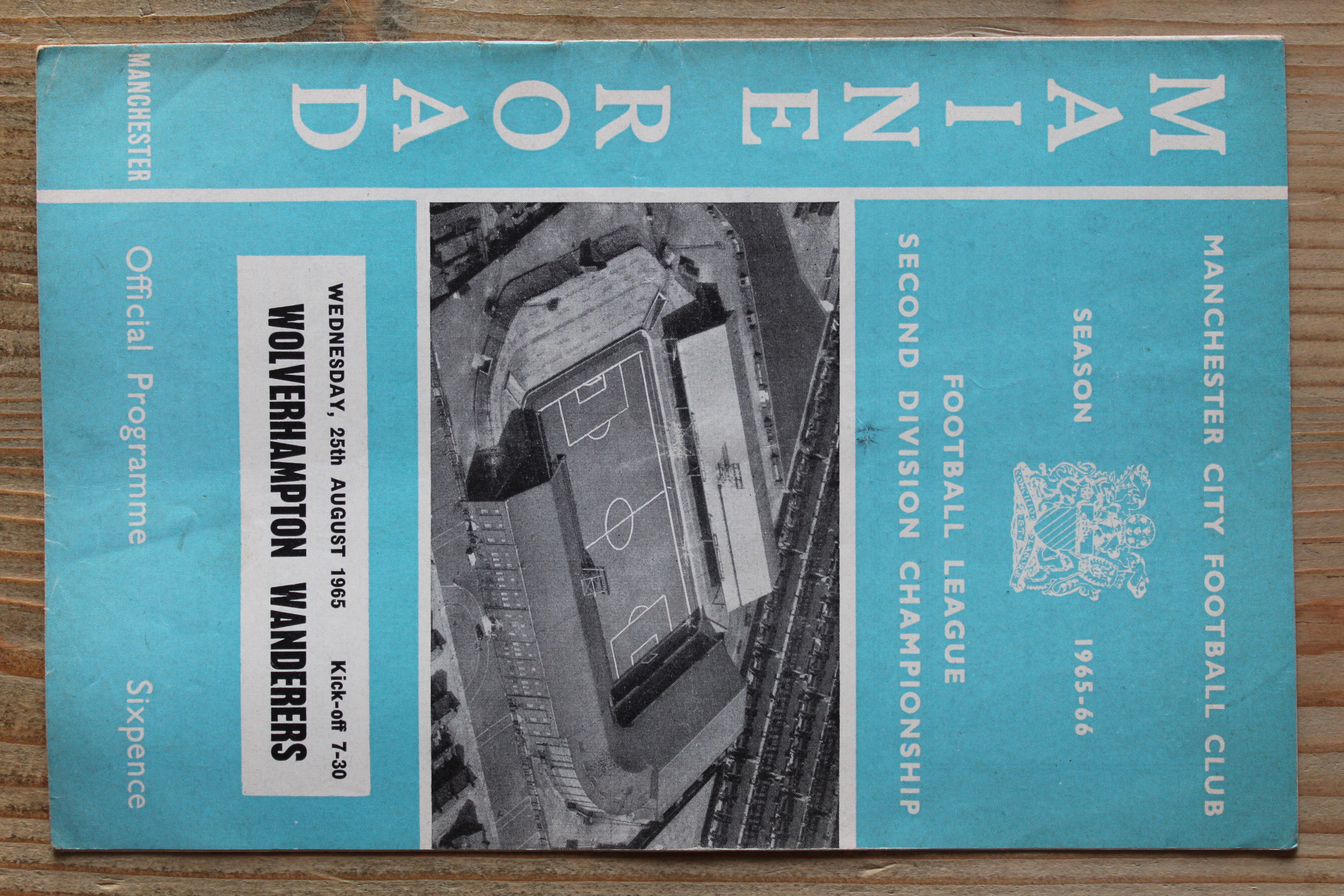 Manchester City FC v Wolverhampton Wanderers FC