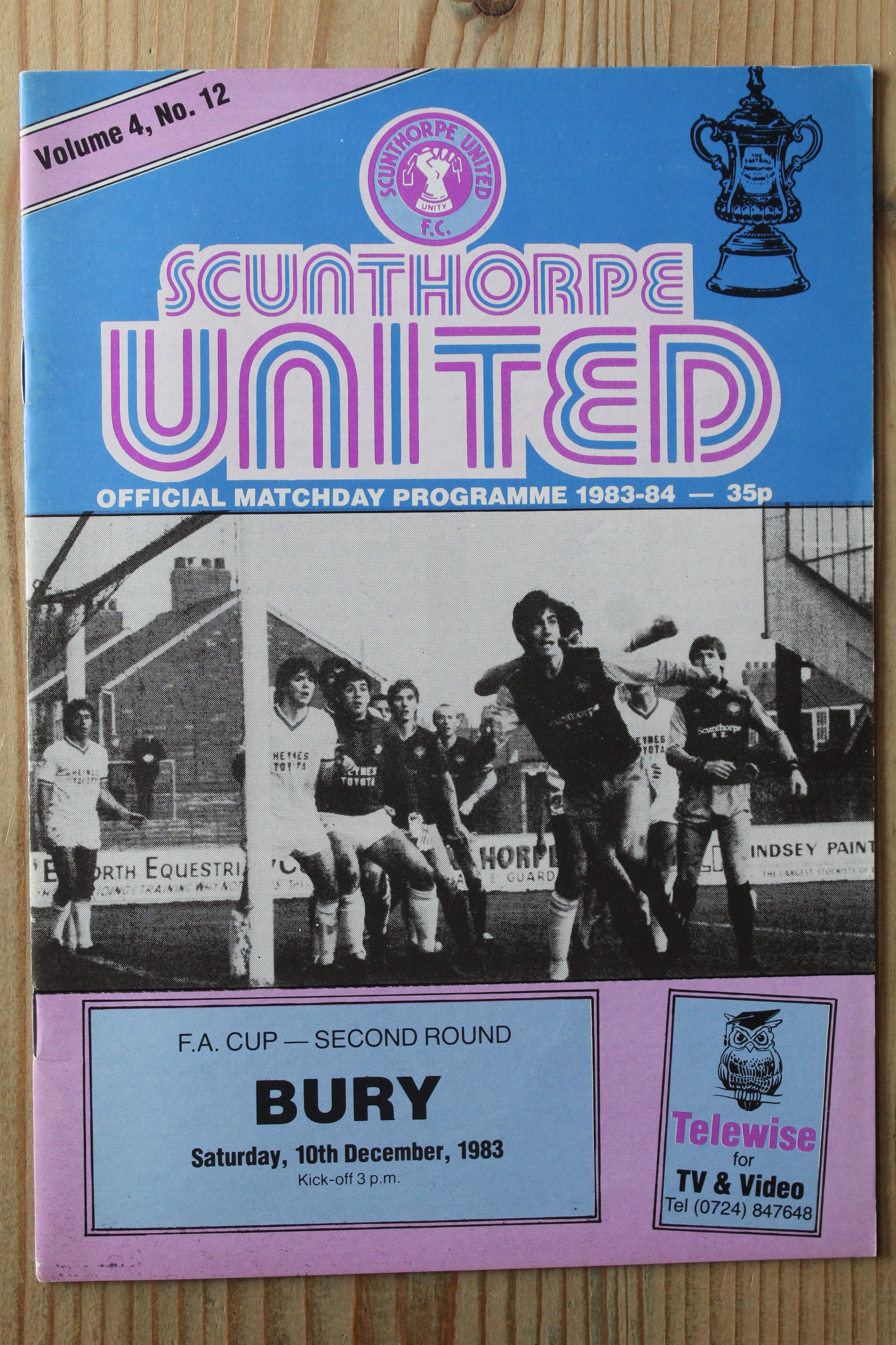 Scunthorpe United FC v Bury FC