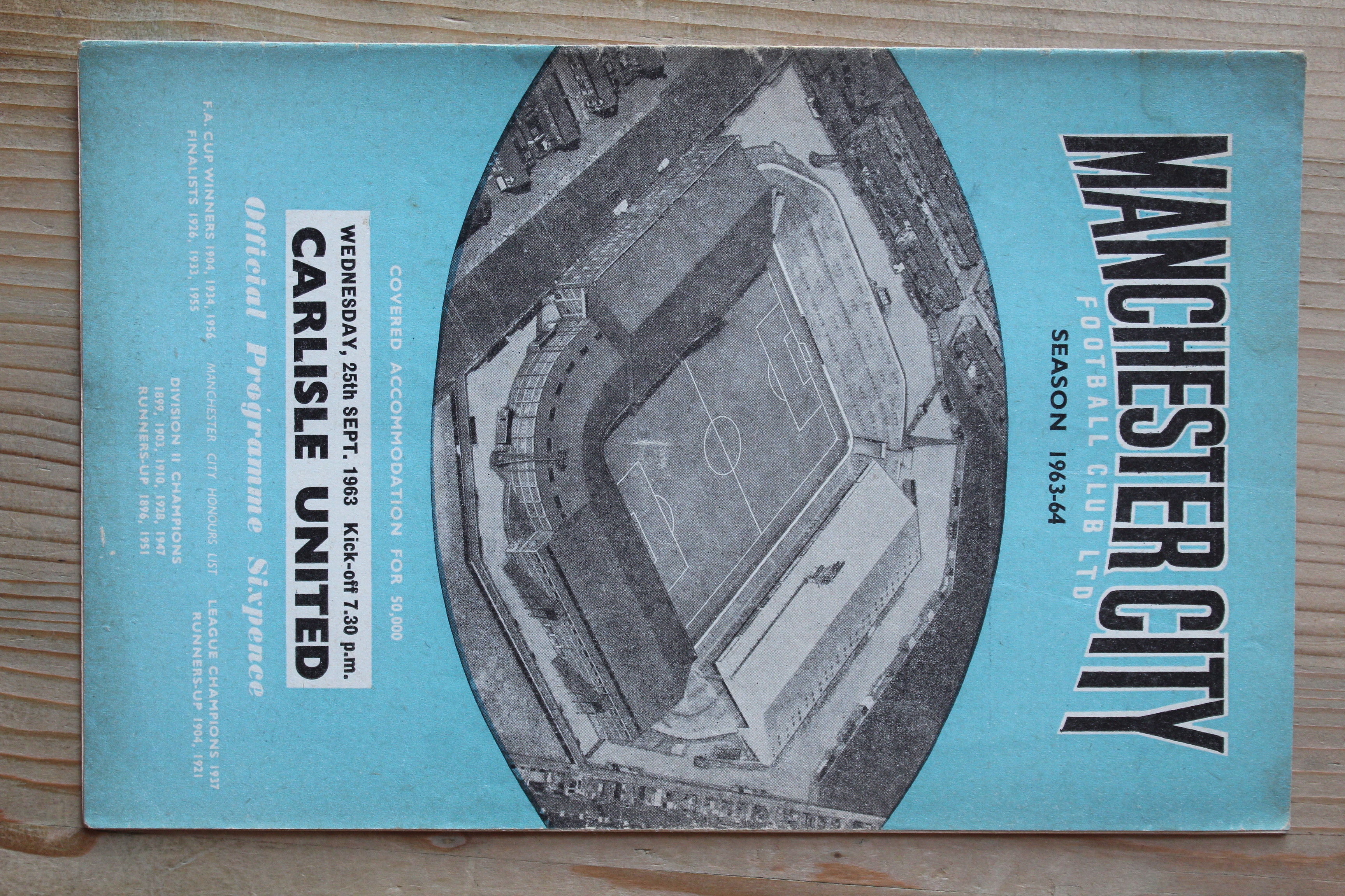 Manchester City FC v Carlisle United FC