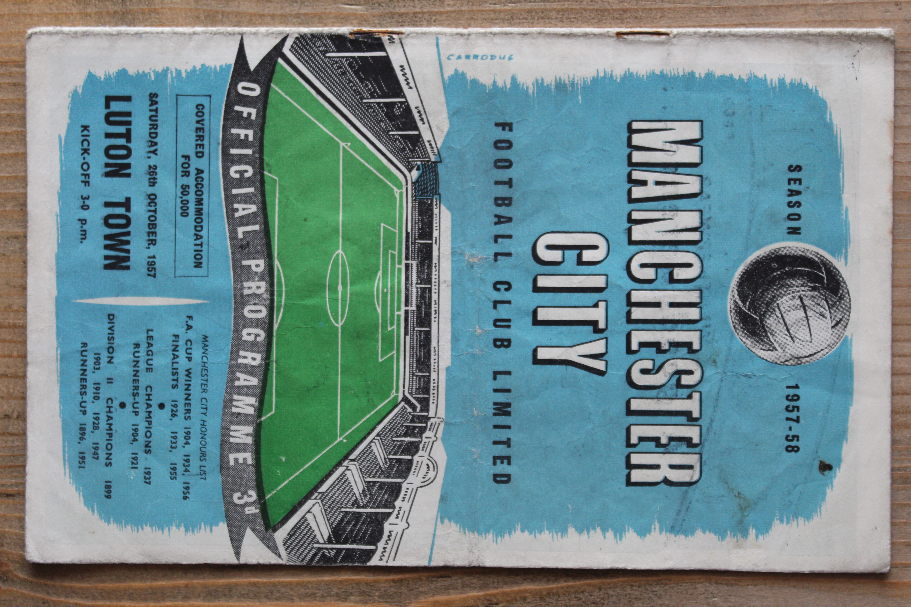 Manchester City FC v Luton Town FC