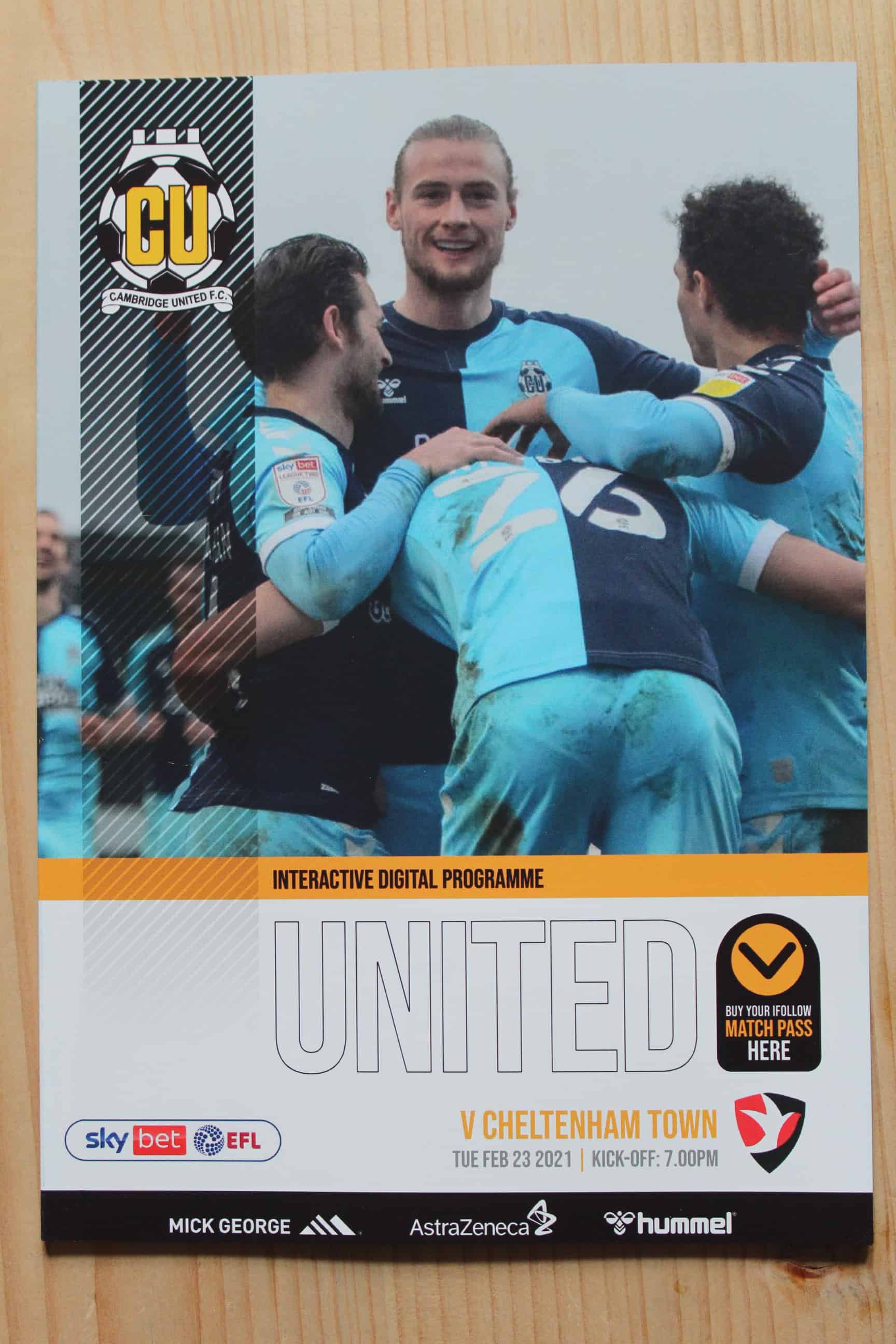 Cambridge United FC v Cheltenham Town FC