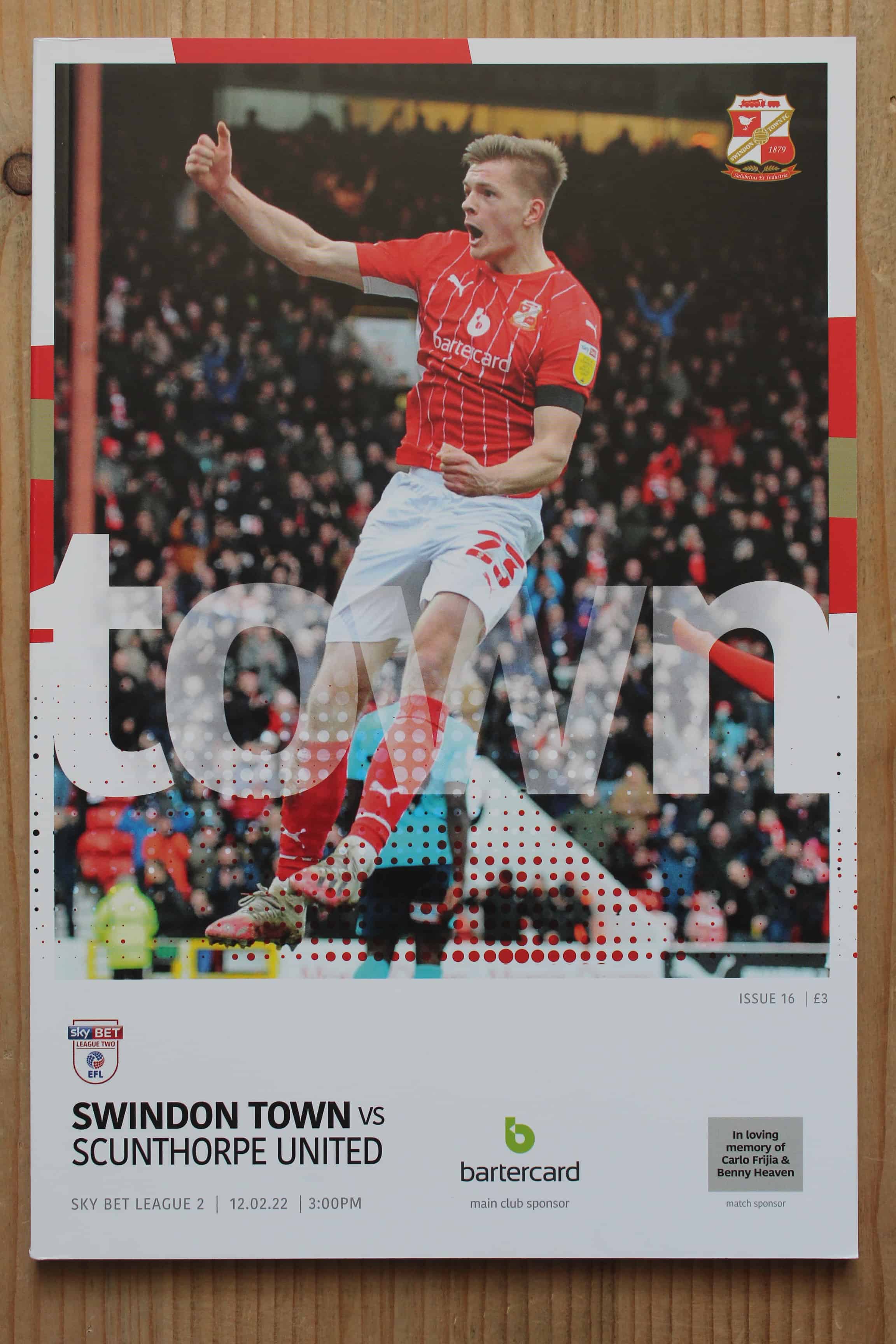 Swindon Town FC v Scunthorpe United FC