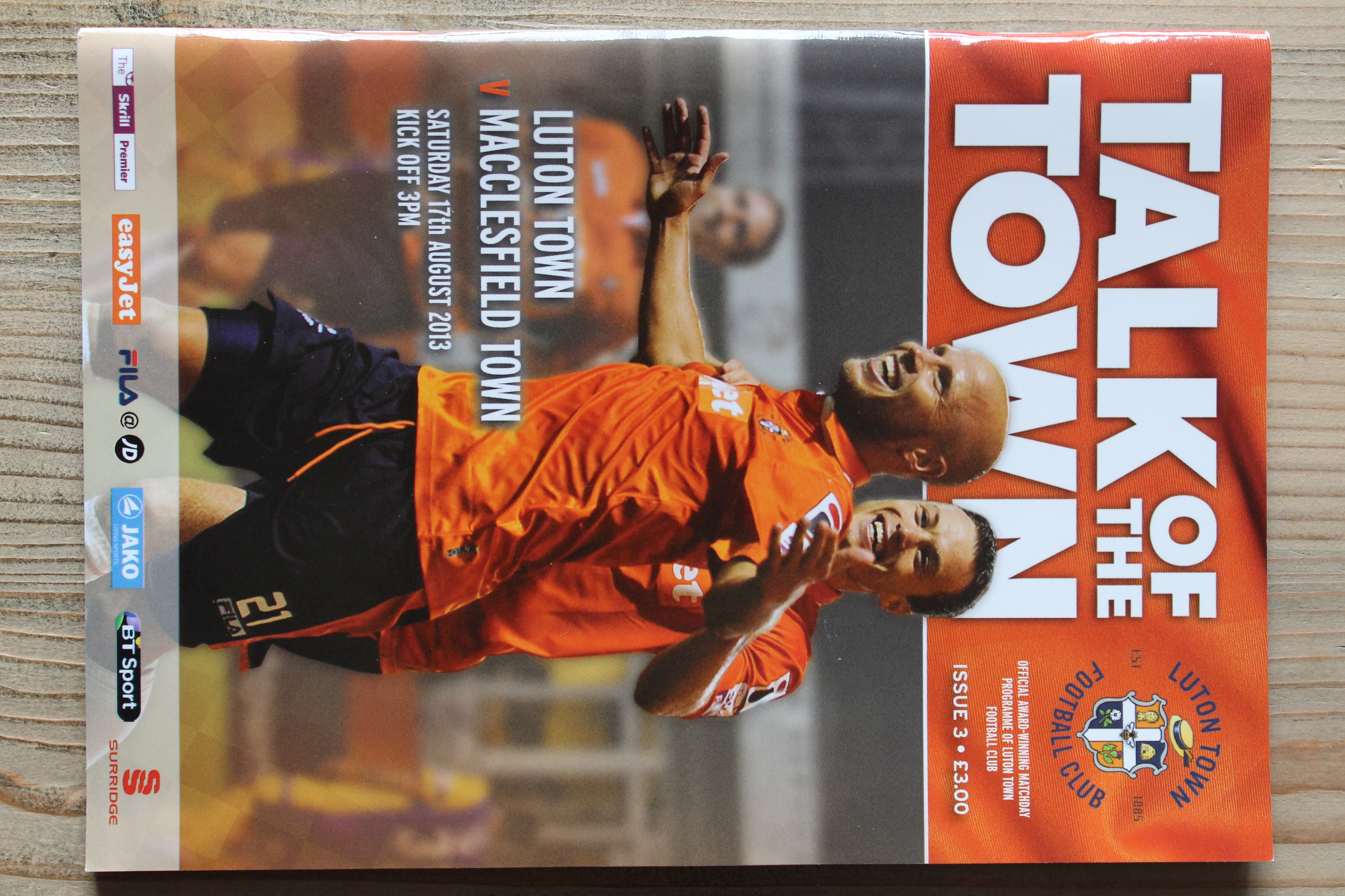 Luton Town FC v Macclesfield Town FC