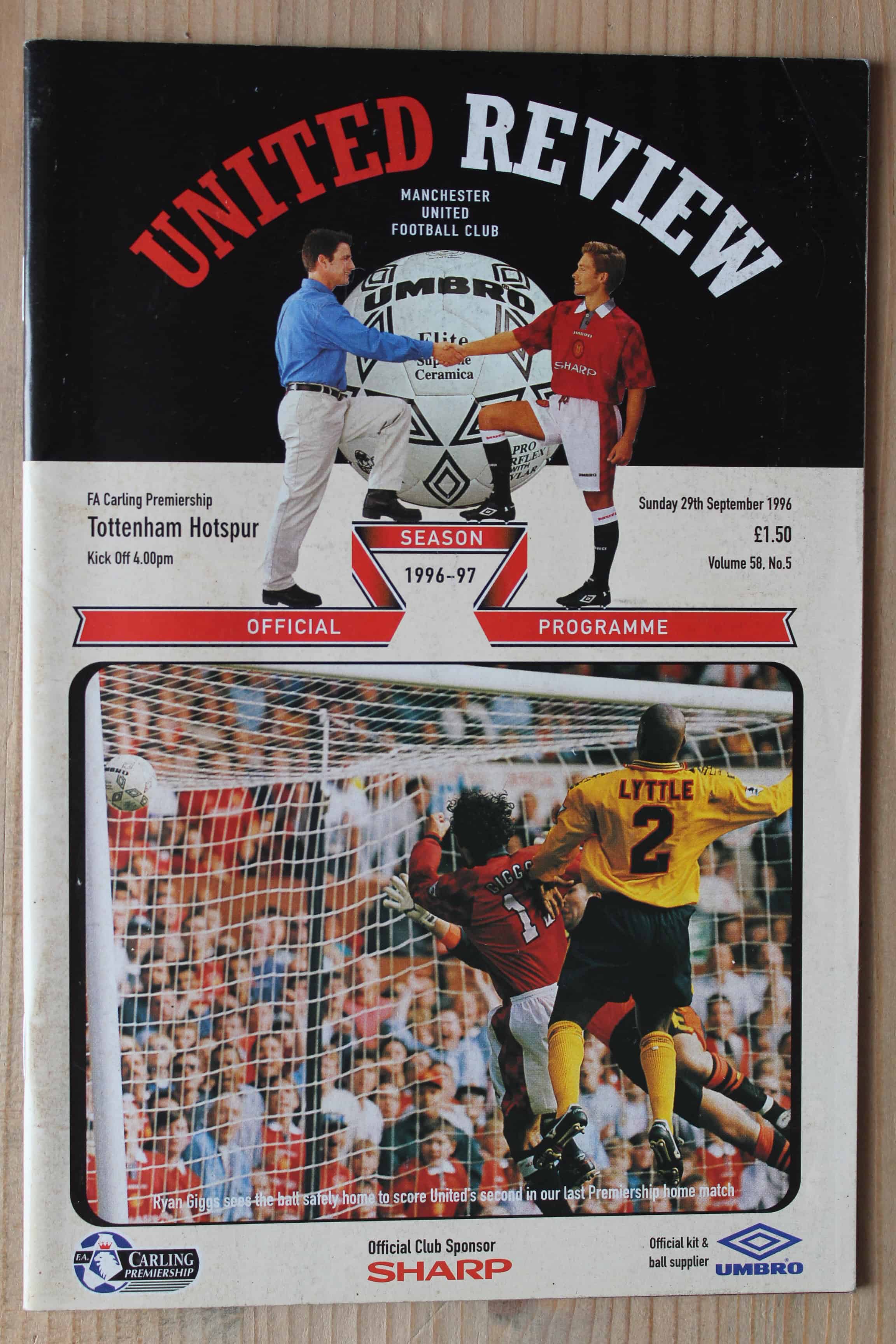 Manchester United FC v Tottenham Hotspur FC