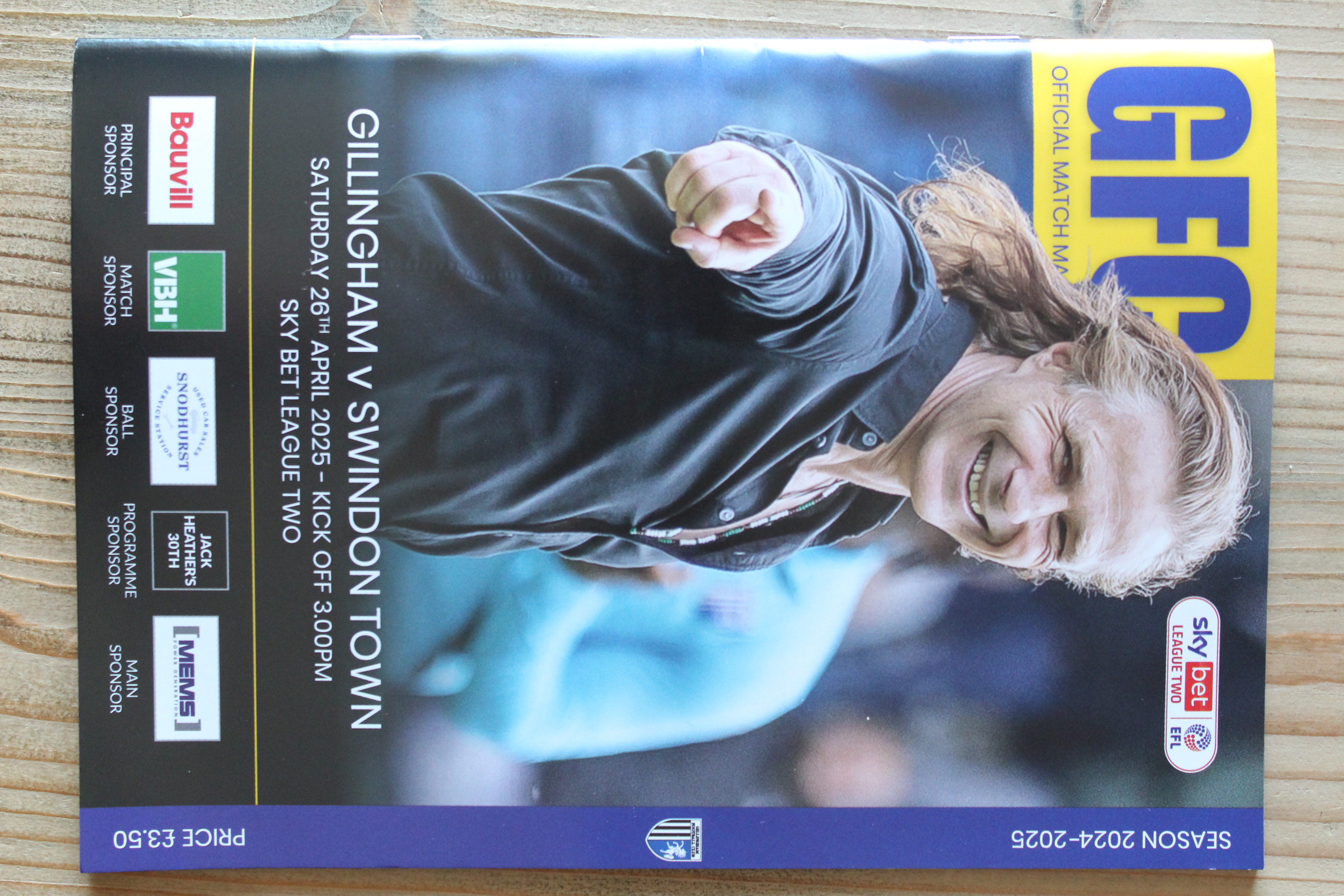 Gillingham FC v Swindon Town FC