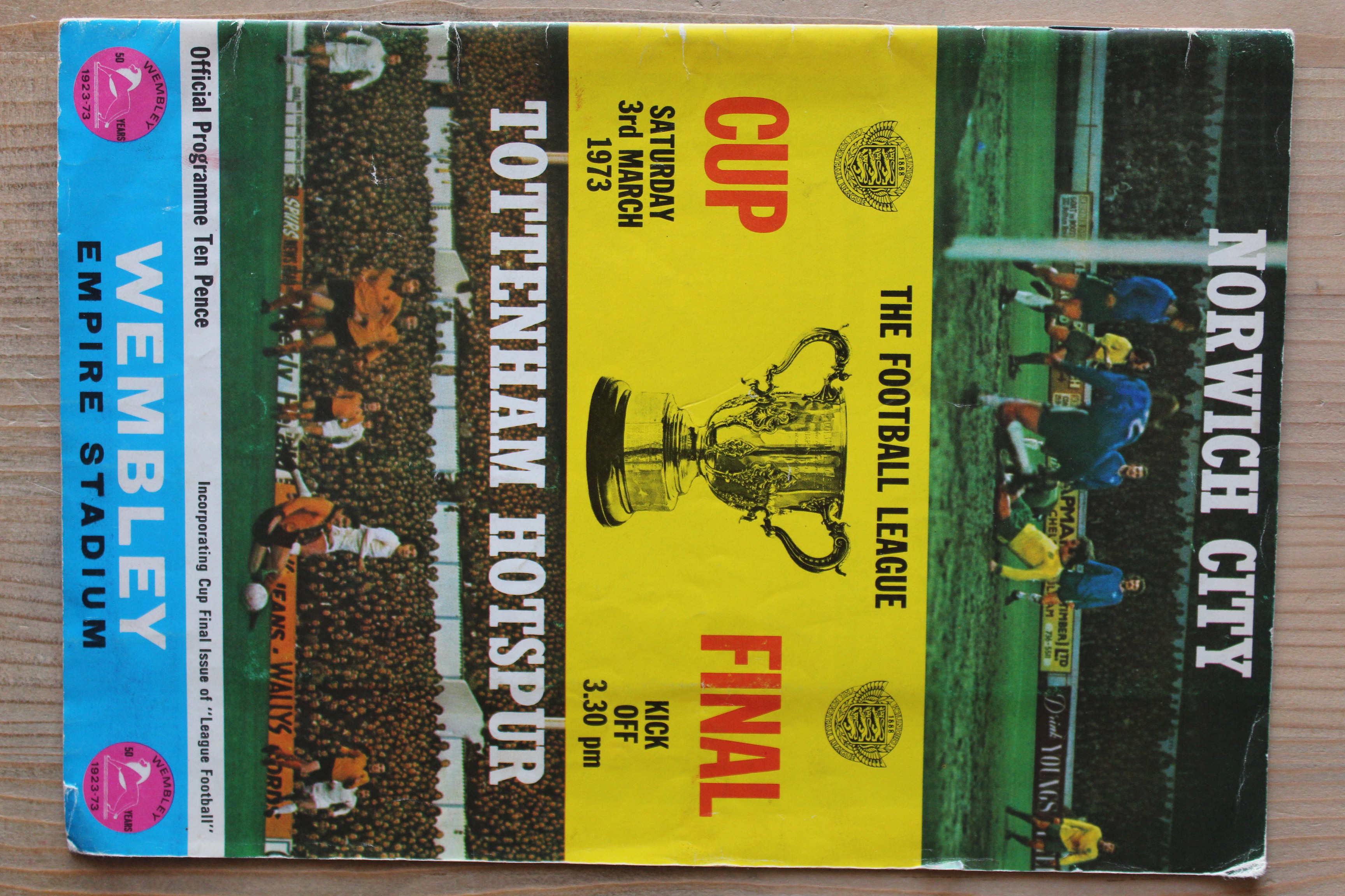 Norwich City FC v Tottenham Hotspur FC