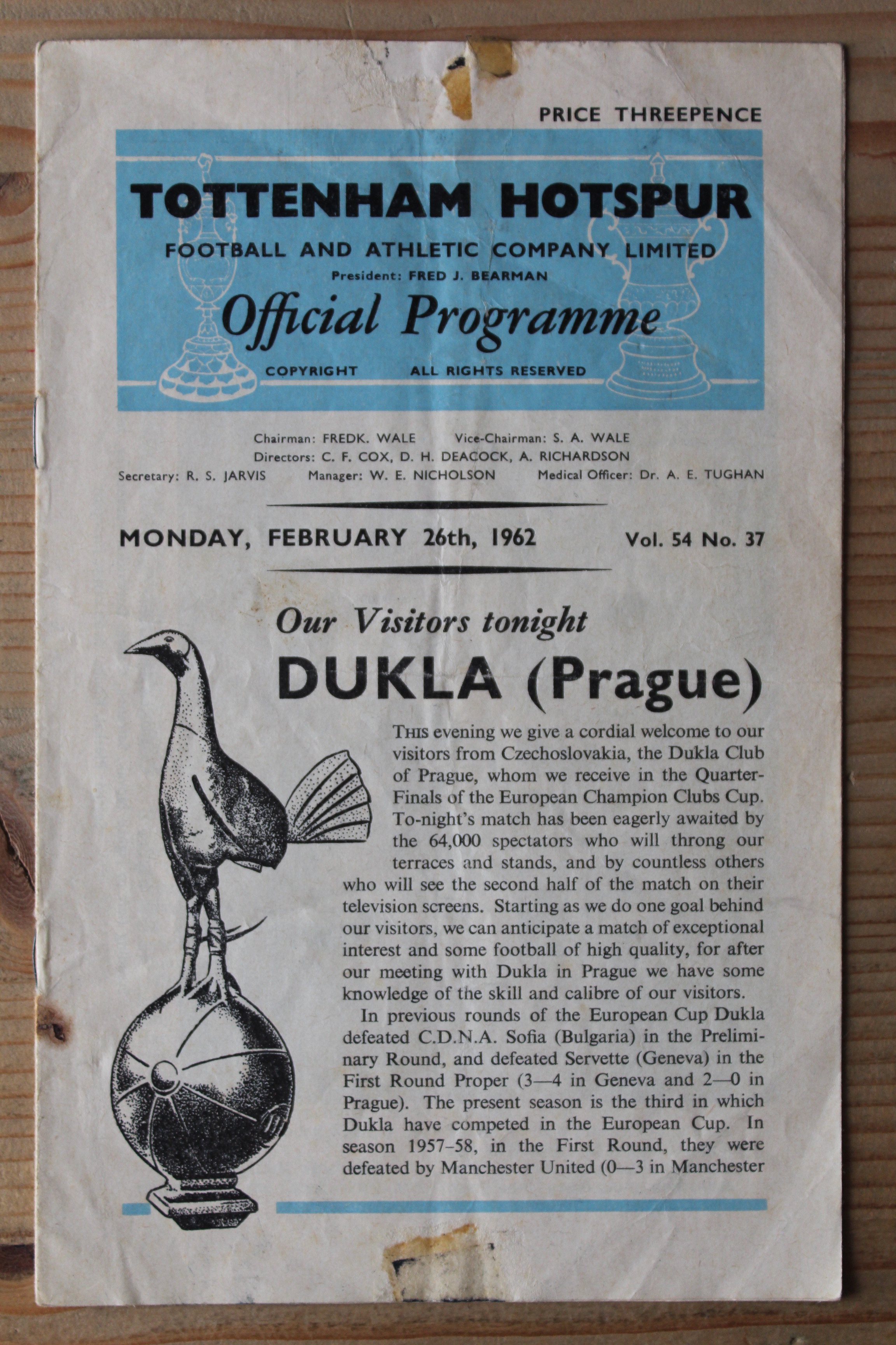 Tottenham Hotspur FC v Dukla Prague
