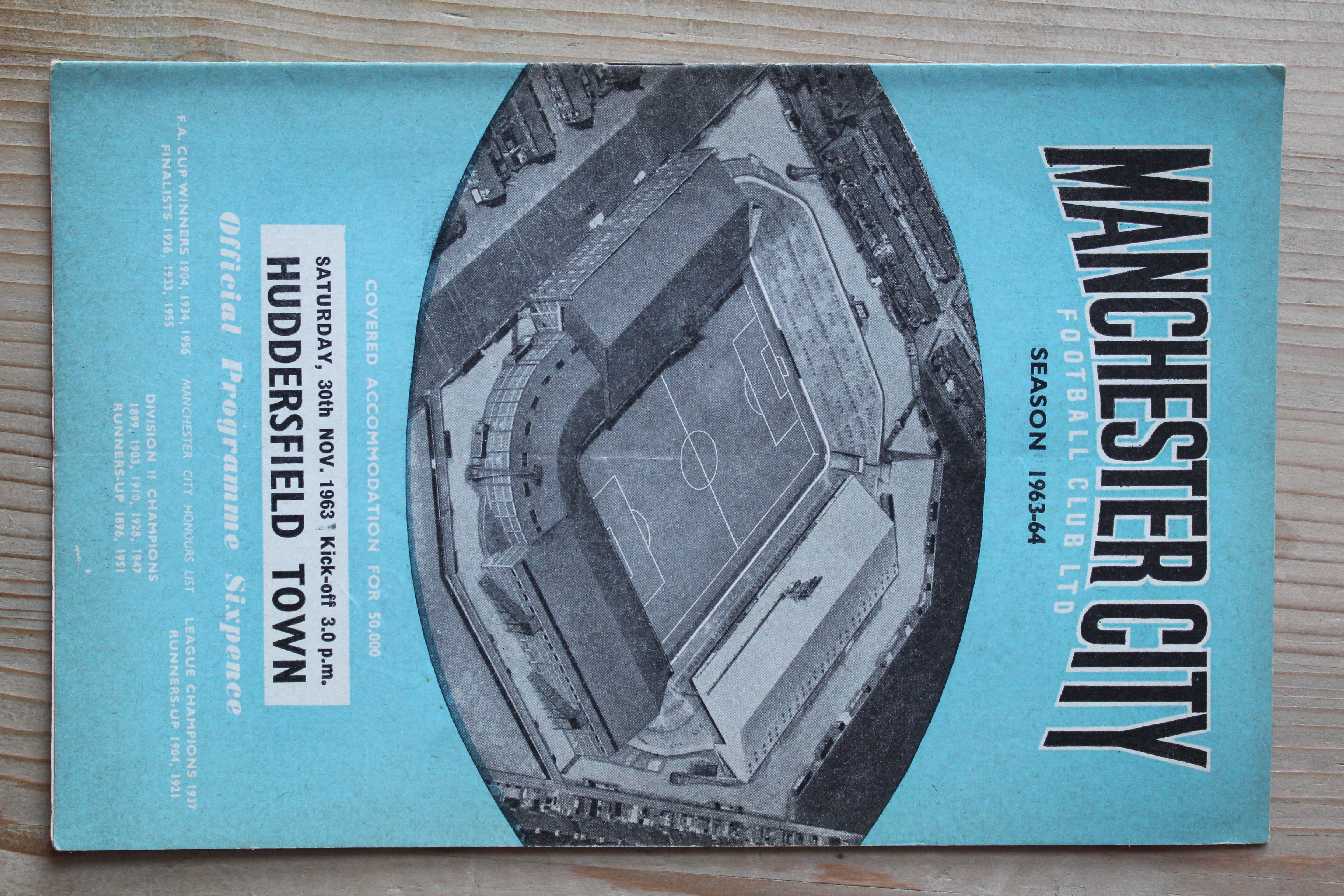 Manchester City FC v Huddersfield Town FC
