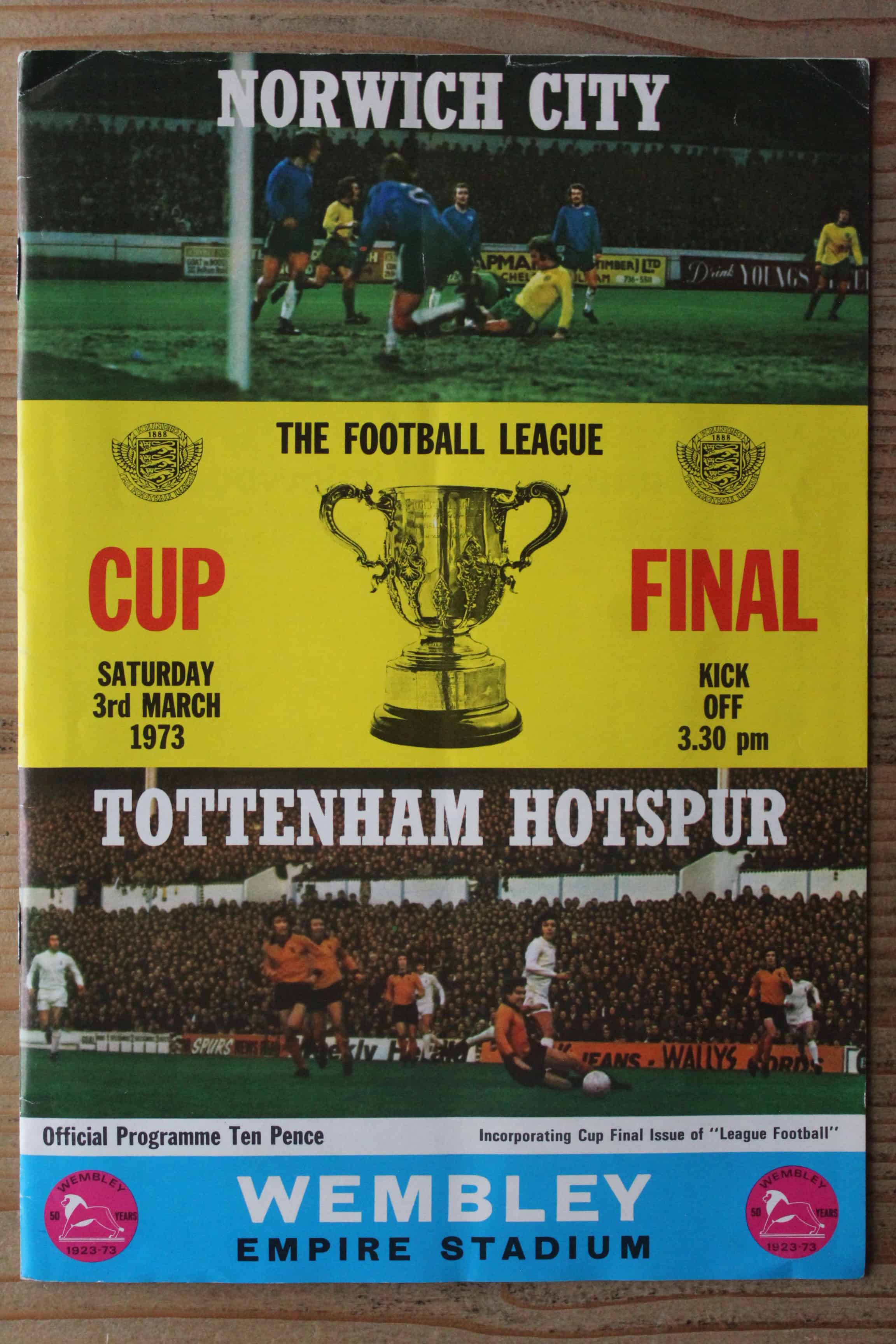Norwich City FC v Tottenham Hotspur FC